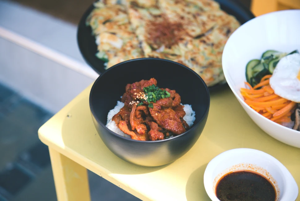 Where to Eat in Mattoon, IL: A Culinary Journey Through the City's Best Restaurants