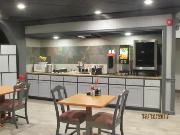 Suite Dreams Hotel 5